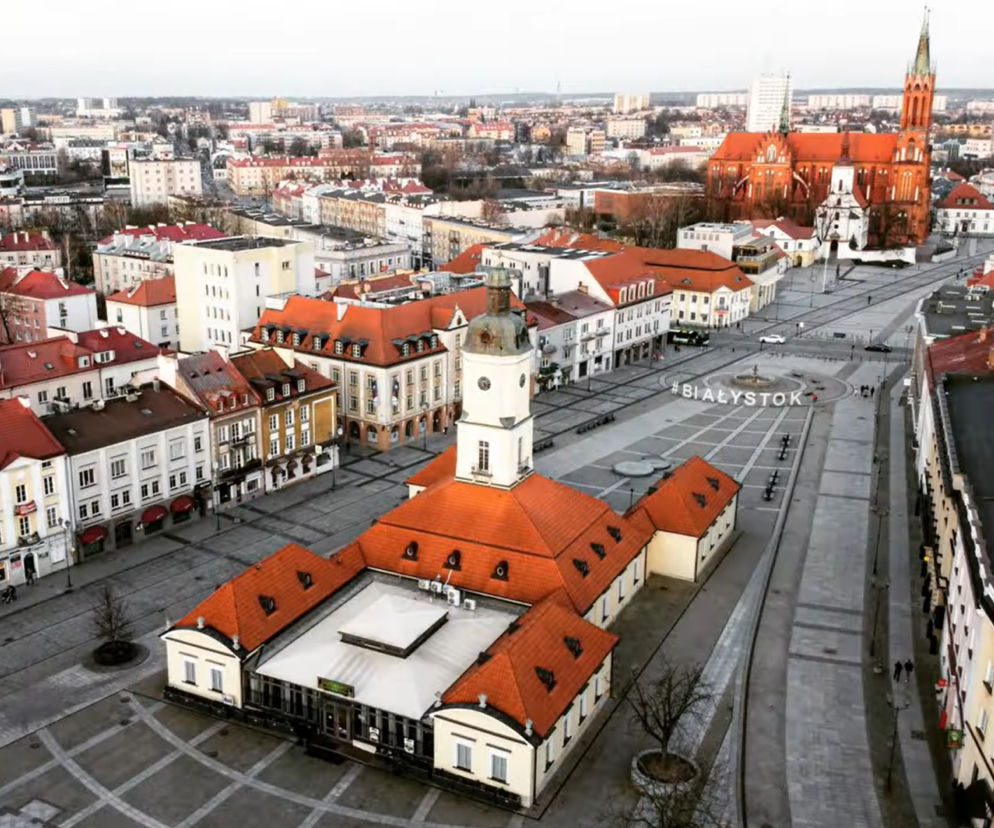 Takiego centrum jeszcze nie widziałeś. Wymarłe miasto z lotu ptaka