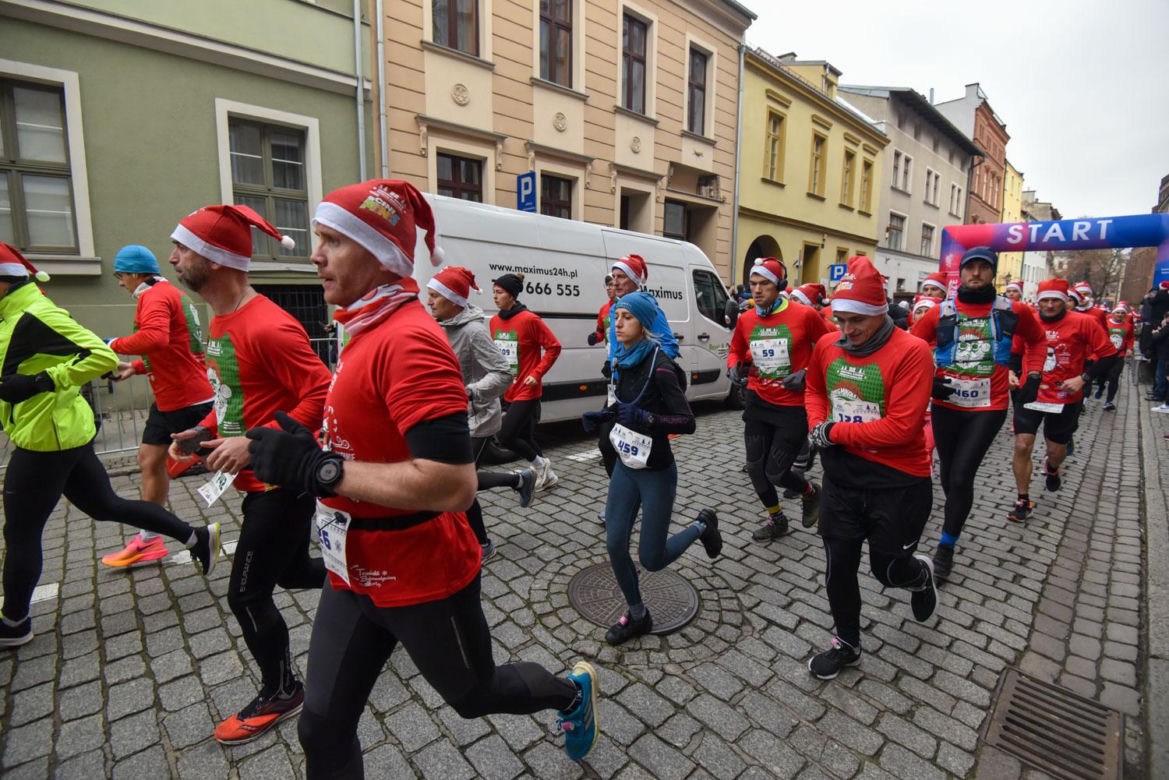 XXII Festiwal Biegów Świętych Mikołajów w Toruniu