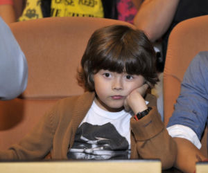 Mateusz Pawłowski jest dziś nie do poznania. Tak zmienił się Kacperek z serialu Rodzinka.pl