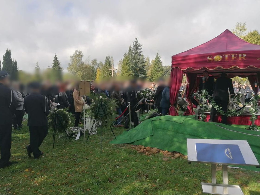 Przyjaciele zginęli w potwornym wypadku na Kaszubach. Ten widok wyciska łzy