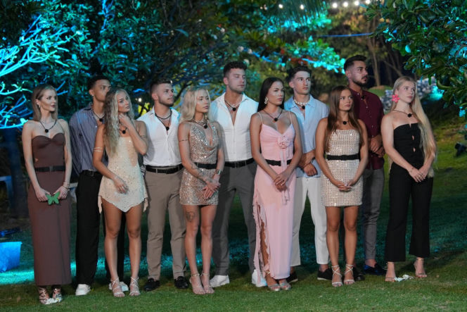 Hotel Paradise 12 - odcinek 22