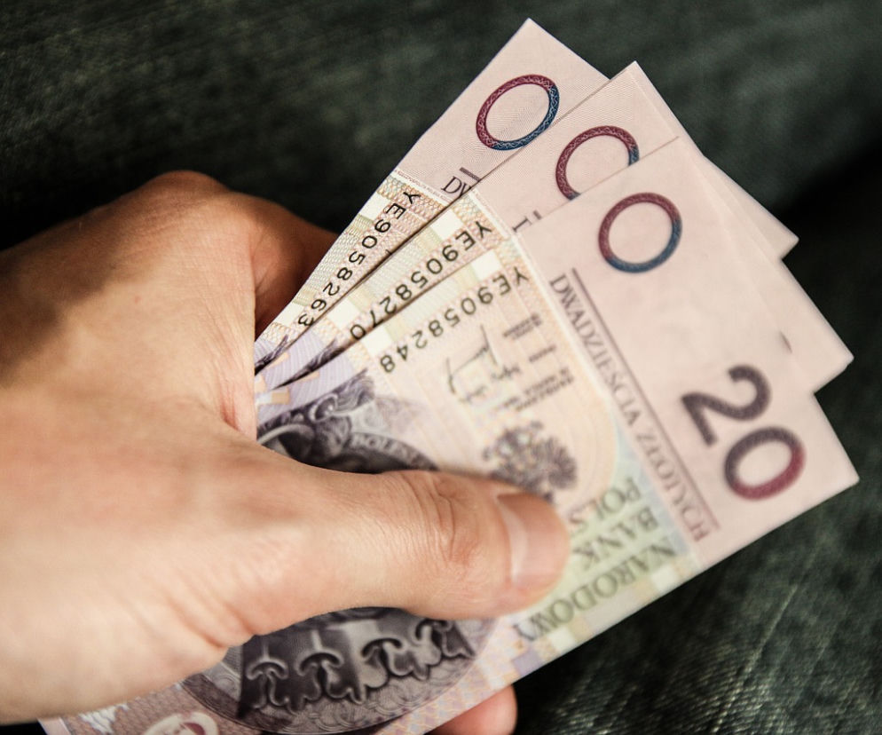 Świadczenia waloryzowane są z urzędu, co oznacza, że nie trzeba składać żadnych wniosków