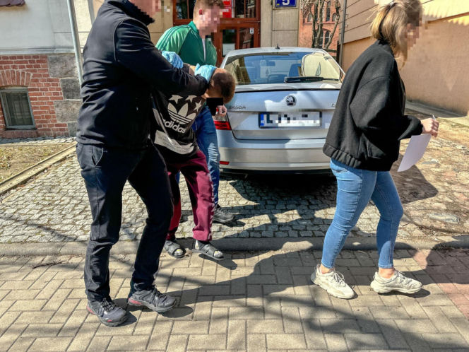 Prawomocny wyrok za zabójstwo ojca. Motywem miały być krzywdy z dzieciństwa