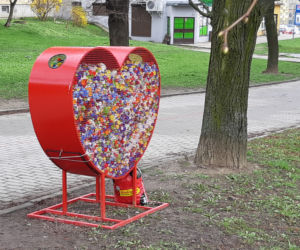 Serce wypełnia sie po brzegi! Zobacz jak mieszkańcy pomagają choremu Kacprowi