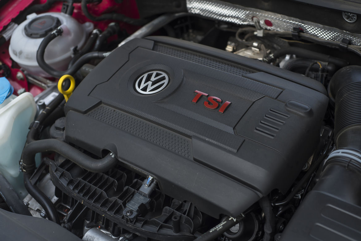 Volkswagen Golf GTI TCR 5D 2.0 TSI 290 KM DSG7