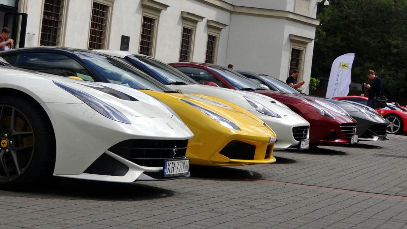 Kawalkada Ferrari przez Polskę 2015