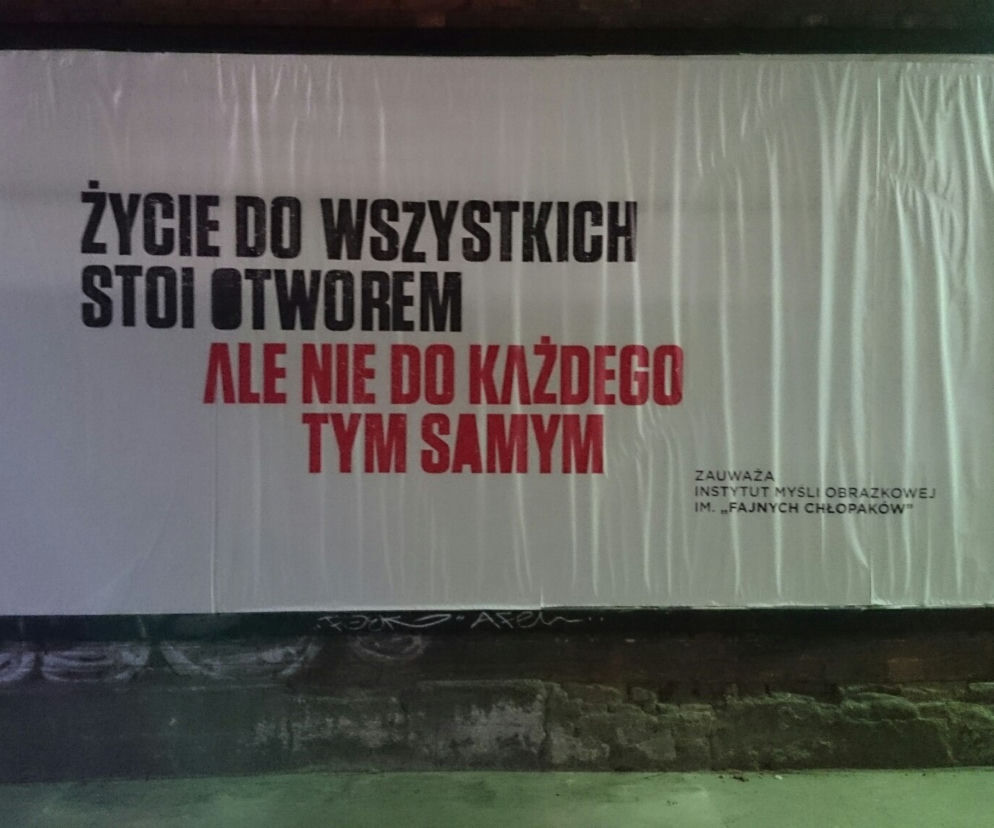 Dziwne, zabawne i bez dwóch zdań - kreatywne reklamy, billboardy, napisy w przestrzeni miejskiej
