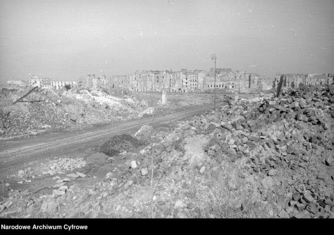 Warszawa po II wojnie światowe