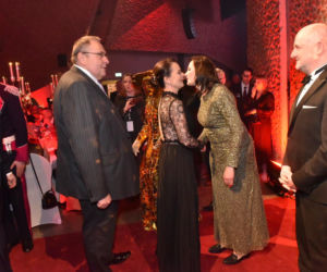 XIV Marszałkowski Bal Dobroczynny w CKK Jordanki. Zdjęcia ze środka. Efektowne kreacje VIP-ów