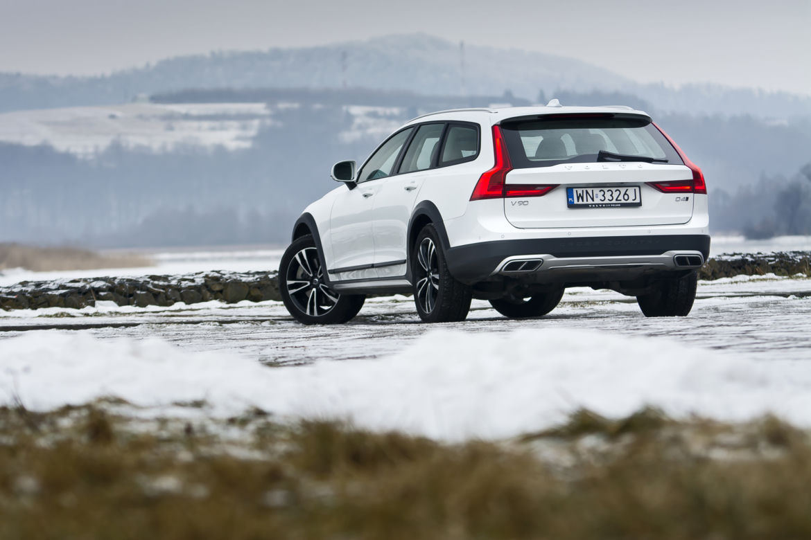 Volvo V90 Cross Country