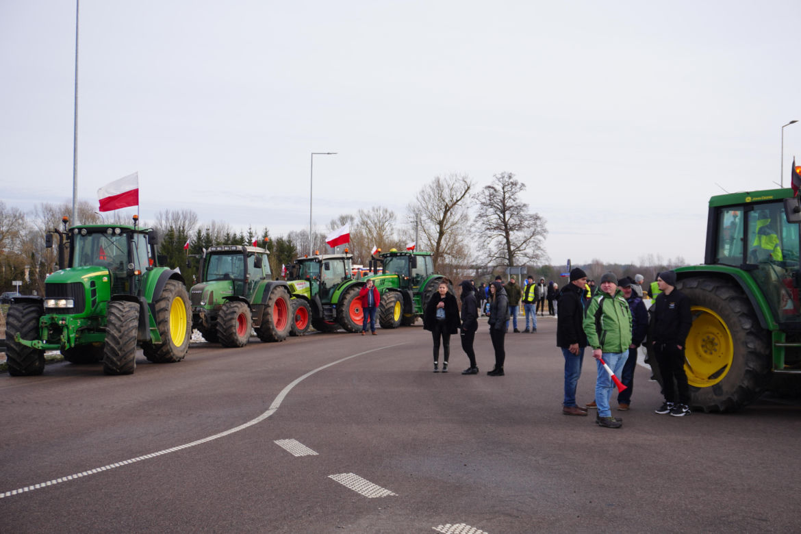 Protest rolników w Podlaskiem. Ciągniki blokują drogi w całym województwie! 