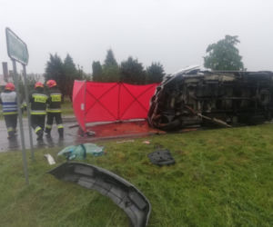 Tragiczne zderzenie busa z ciężarówką w Adamówce