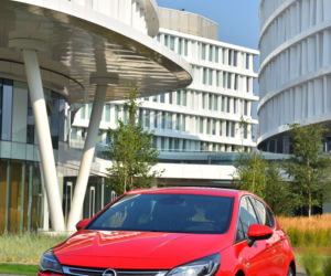 Opel Astra V