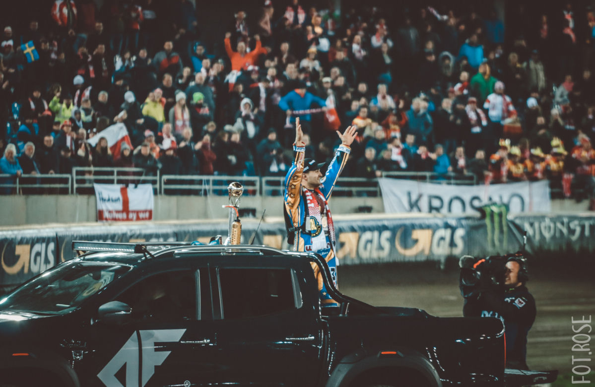 Bartosz Zmarzlik królem speedwaya. Tak wyglądało fenomenalne Grand Prix w Toruniu