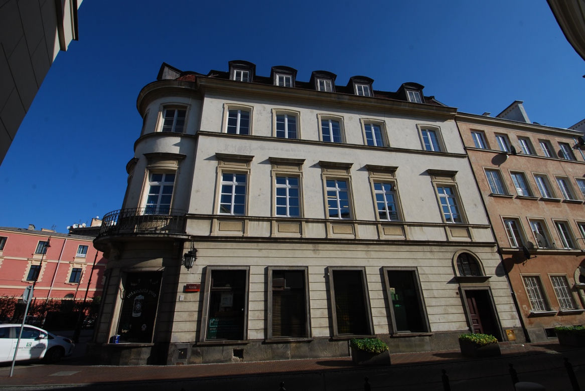 Kamienica przy ulicy Miodowej 3
