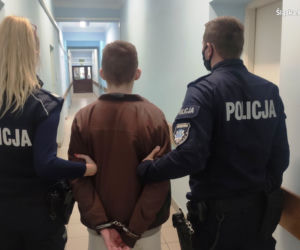 Policjanci zatrzymali 19-latka po pościgu