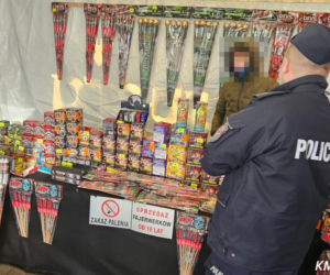 Kontrole w punktach sprzedaży fajerwerków