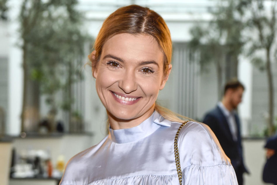 Joanna Koroniewska pokazała 8 sukienek i pyta: którą wybrać?