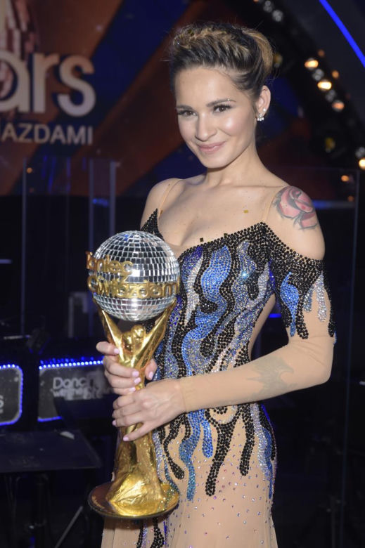 Ewelina Lisowska odpadła z "TzG", po czym wróciła i wygrała!