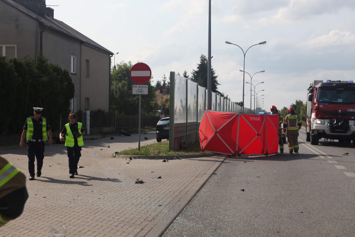 Motocyklista zginął na miejscu. Potworny wypadek w Siedlcach