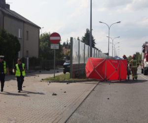 Motocyklista zginął na miejscu. Potworny wypadek w Siedlcach