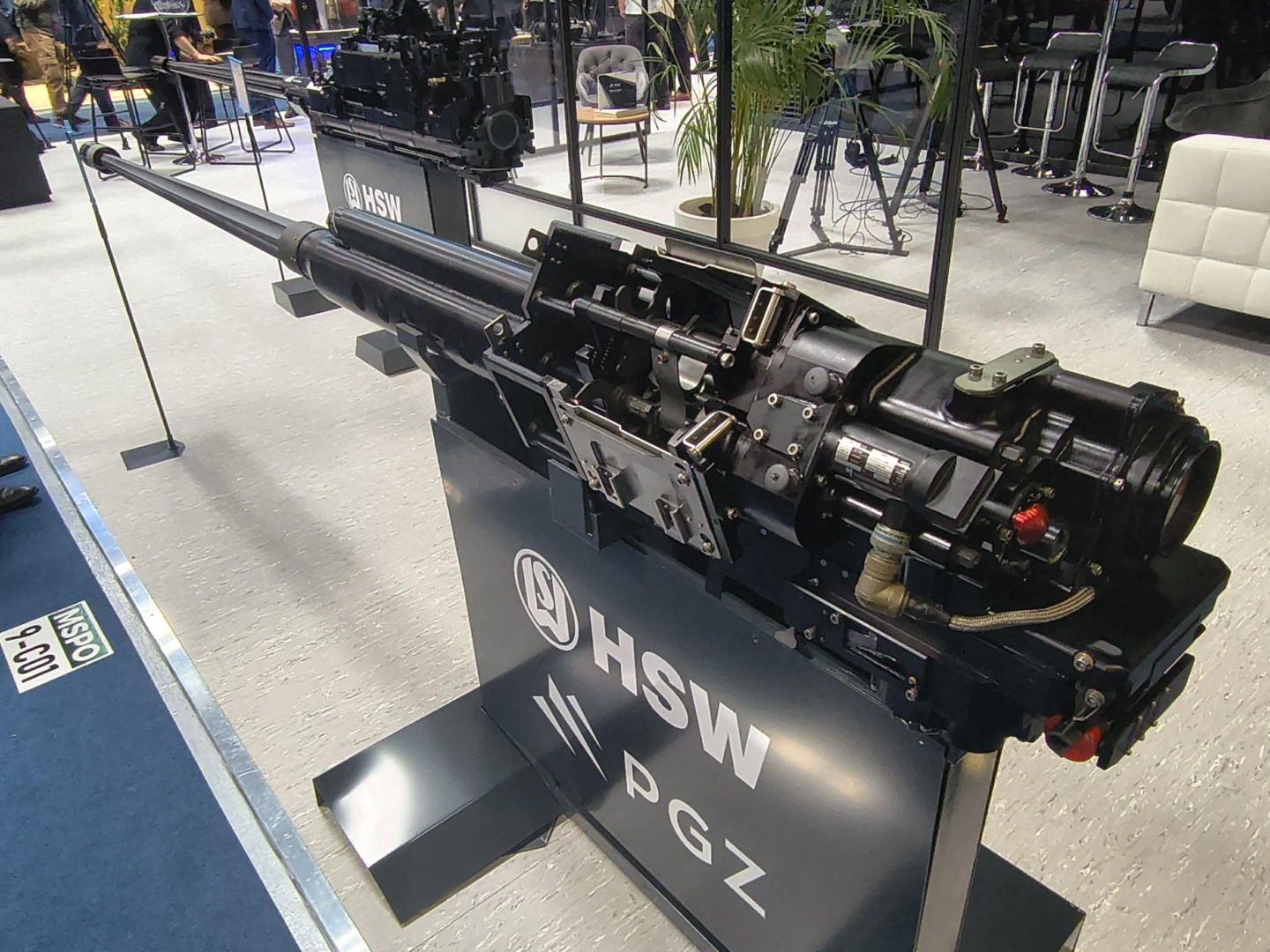 Armaty Bushmaster z polskiej fabryki. Huta Stalowa Wola i Northrop Grumman podpisały strategiczne porozumienie