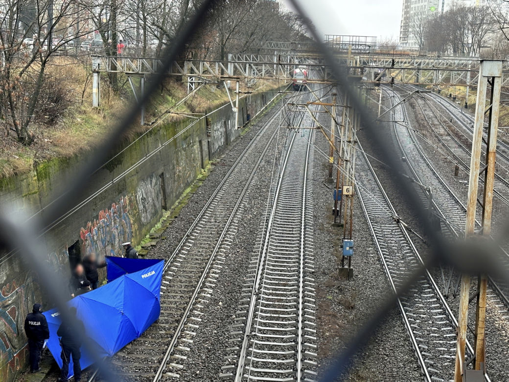 Zwłoki na torach przy stacji Warszawa-Ochota