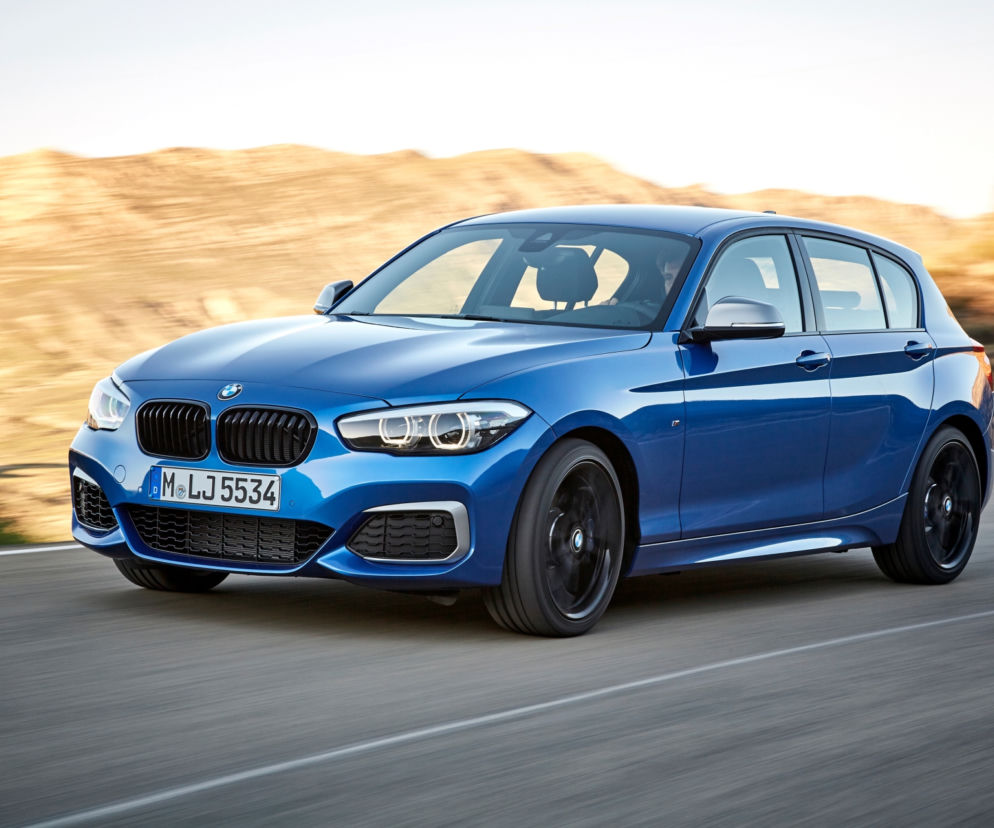 BMW M140i