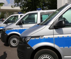 Nowe radiowozy policjantów z województwa kujawsko-pomorskiego