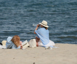 Ewa Skibińska na plaży
