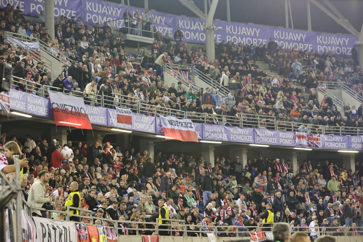Grand Prix Polski w Toruniu 2026: Zdjęcia kibiców i zawodników z finałowej rundy SGP na Motoarenie