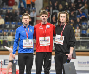 Halowe mistrzostwa Polski w Kujawsko-Pomorskiej Arenie Toruń. Zdjęcia kibiców i zawodników