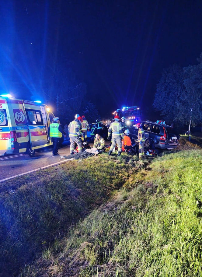 Nie żyje 17-latek, 6 osób w  szpitalu. Pierwsze ustalenia po tragedii na DK58