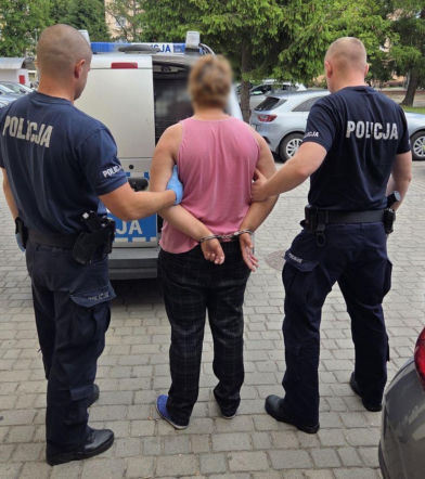 Seryjna podpalaczka wpadła na gorącym uczynku. Ma na koncie 39 podpaleń