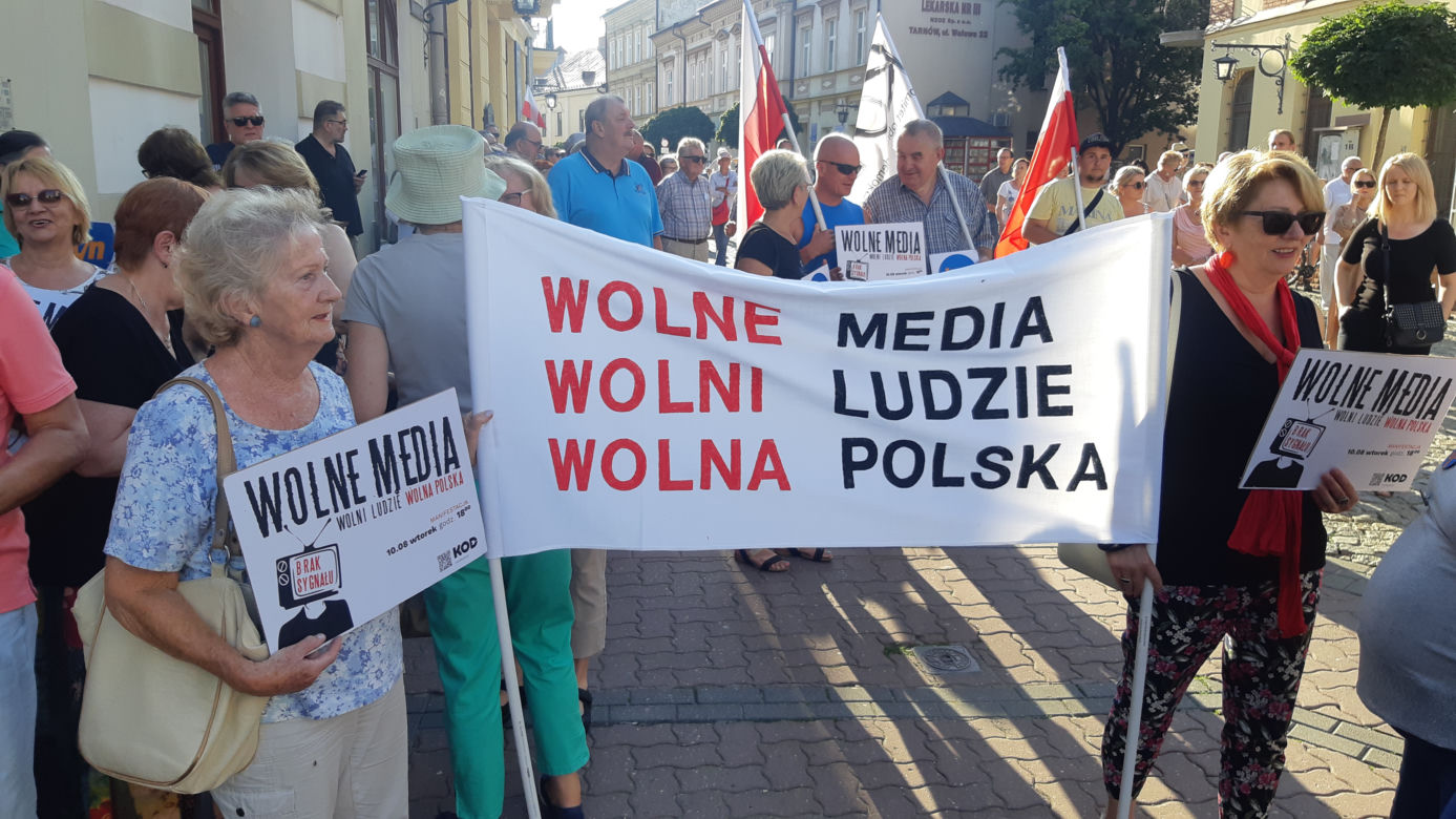 "Wolne media!". Mieszkańcy Tarnowa wyszli na ulicę 