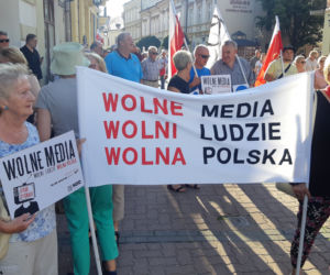 Wolne media!. Mieszkańcy Tarnowa wyszli na ulicę 