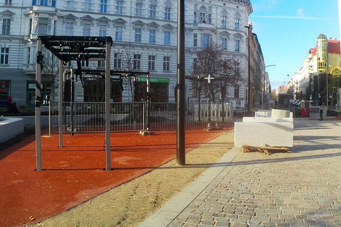 Na alei Wojska Polskiego wciąż są jeszcze liczne niedoróbki