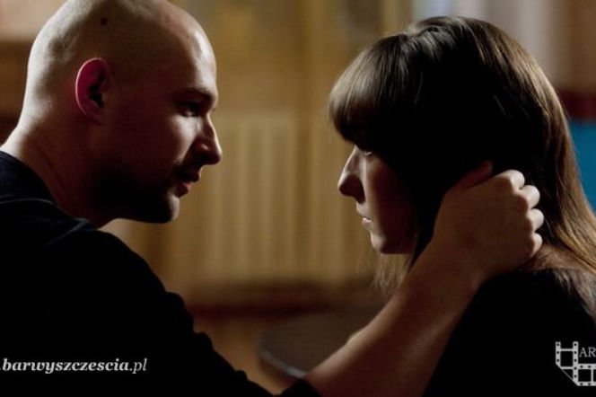 Barwy szczęścia po wakacjach 2013. Justyna (Lidia Sadowa), Daniel (Dawid Kartaszewicz)