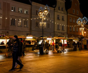 Gliwicki Jarmark Bożonarodzeniowy wystartował. Wiedeński klimat i świąteczne gofry
