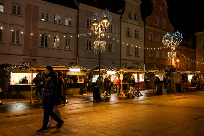 Gliwicki Jarmark Bożonarodzeniowy wystartował. Wiedeński klimat i świąteczne gofry