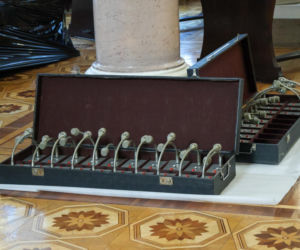 Demontaż okrągłego stołu w Pałacu Prezydenckim