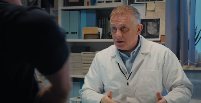 M jak miłość odc. 1927. Artur Rogowski (Robert Moskwa), Tadeusz (Bartłomiej Nowosielski)