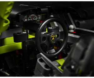 LEGO Technic Lamborghini Sian FKP 37