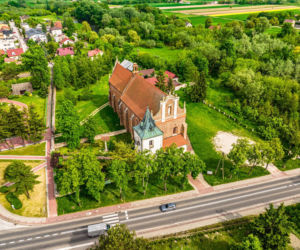 To miasteczko wygląda jak z pocztówki. Znajduje się na samym krańcu Świętokrzyskiego