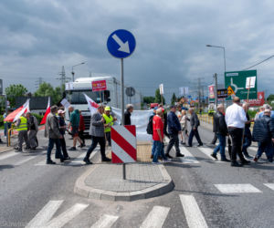 Mieszkańcy Skawiny wyszli na ulicę przeciwko przebiegowi S7 przez gminę