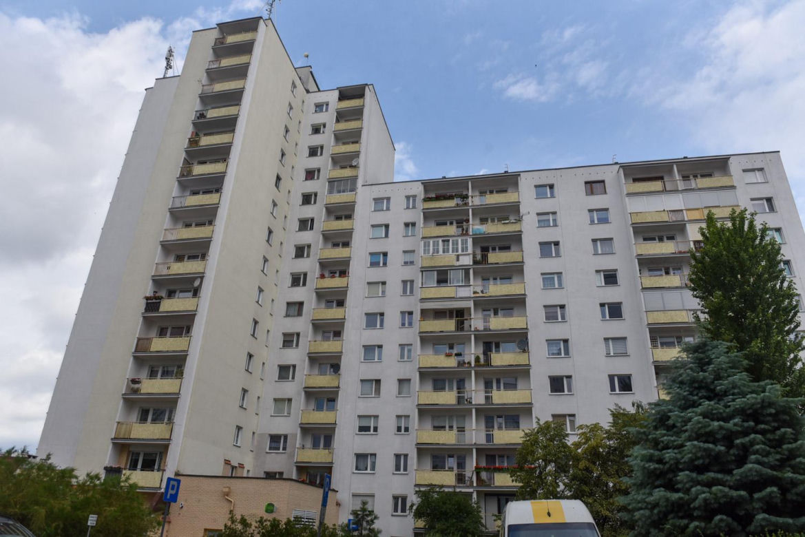Wieżowiec-gigant z Torunia ma 47 metrów. Zdjęcia robią wrażenie