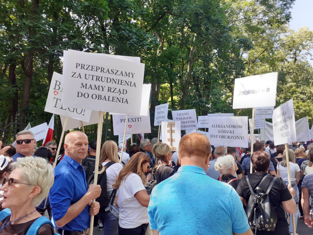 Marsz 4 czerwca w Warszawie - tłumy na ulicach stolicy!