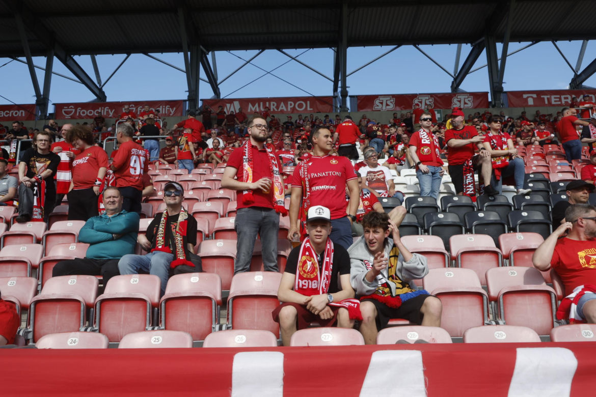 Kibice na meczu Widzew Łódź - Piast Gliwice