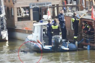 Akcja służb w centrum Warszawy. W Wiśle dryfowało ciało