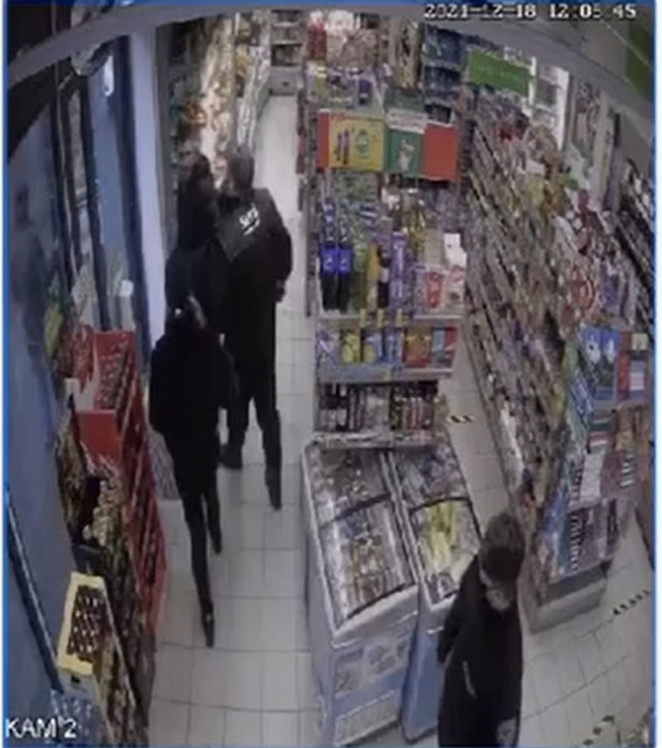 Daniel z Faustyną w sklepie